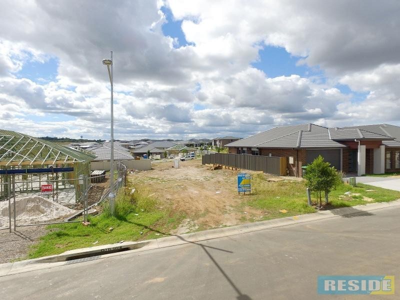 4552 Radisich Loop, Oran Park NSW 2570