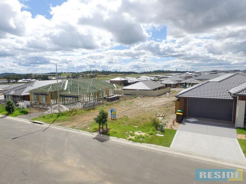 4552 Radisich Loop, Oran Park NSW 2570