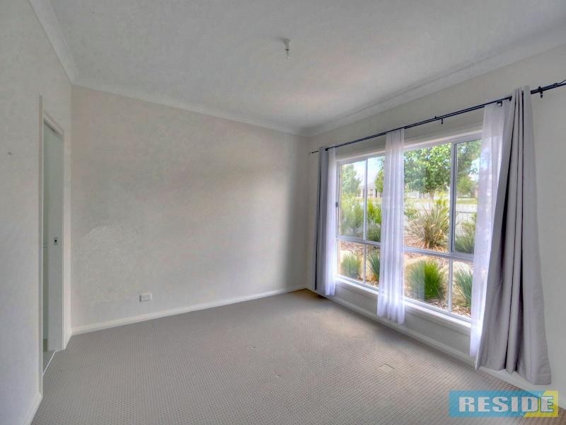 5 Maloney Chase, Wilton NSW 2571