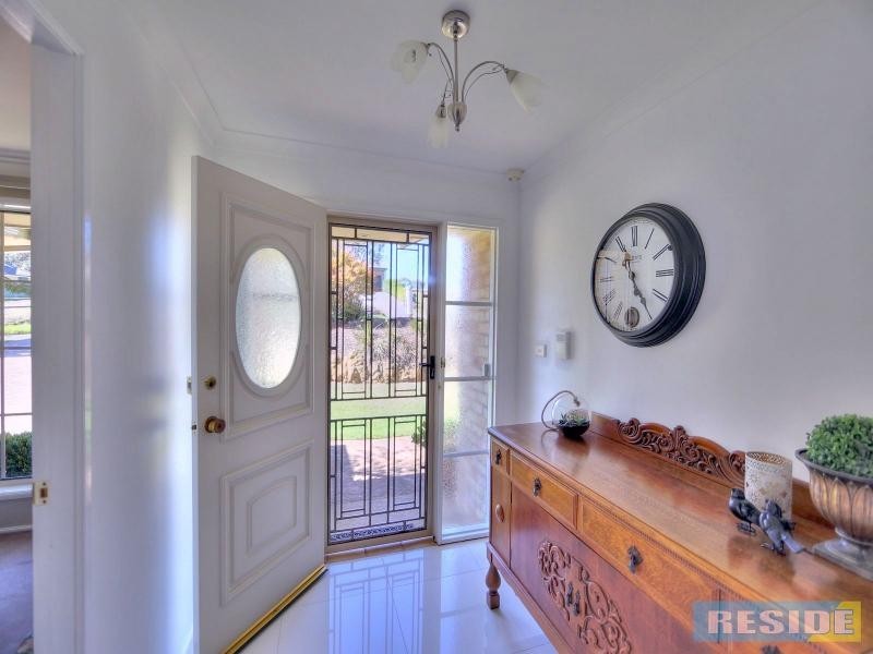 1 Westbourne Avenue, Thirlmere NSW 2572