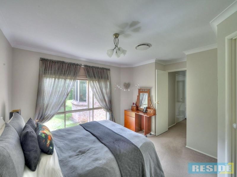 1 Westbourne Avenue, Thirlmere NSW 2572