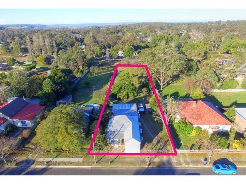86 Westbourne Avenue, Thirlmere NSW 2572