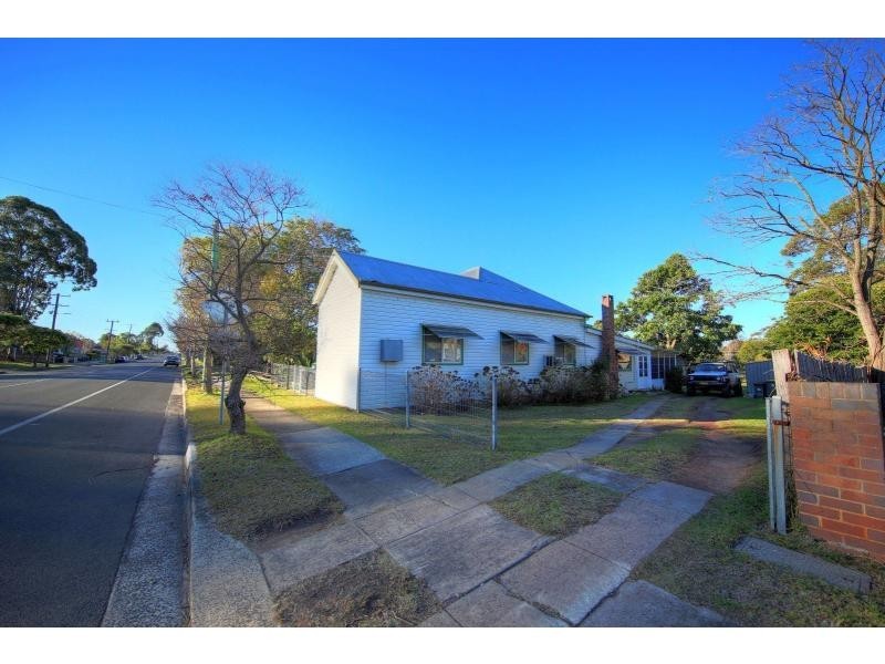 86 Westbourne Avenue, Thirlmere NSW 2572