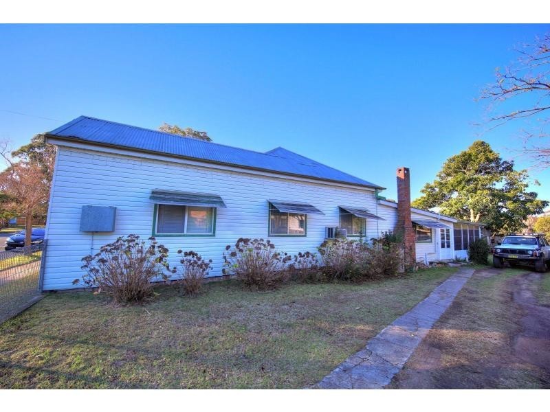 86 Westbourne Avenue, Thirlmere NSW 2572