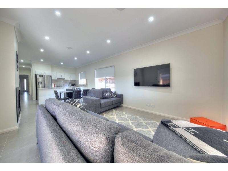 5 Maloney Chase, Wilton NSW 2571