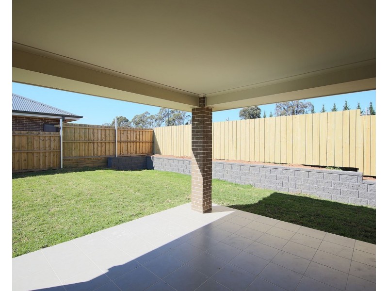38 Balmoral Rise, Wilton NSW 2571