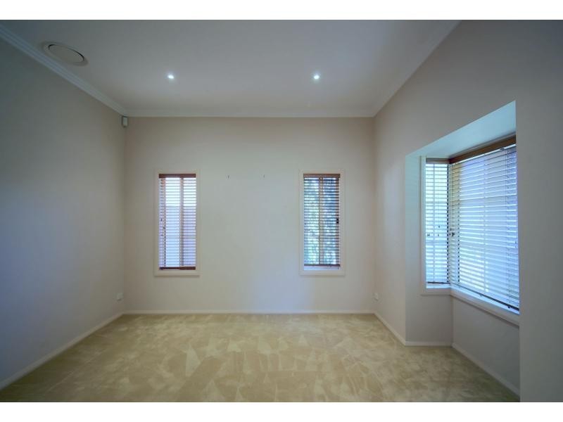 26 Hereford Way, Picton NSW 2571