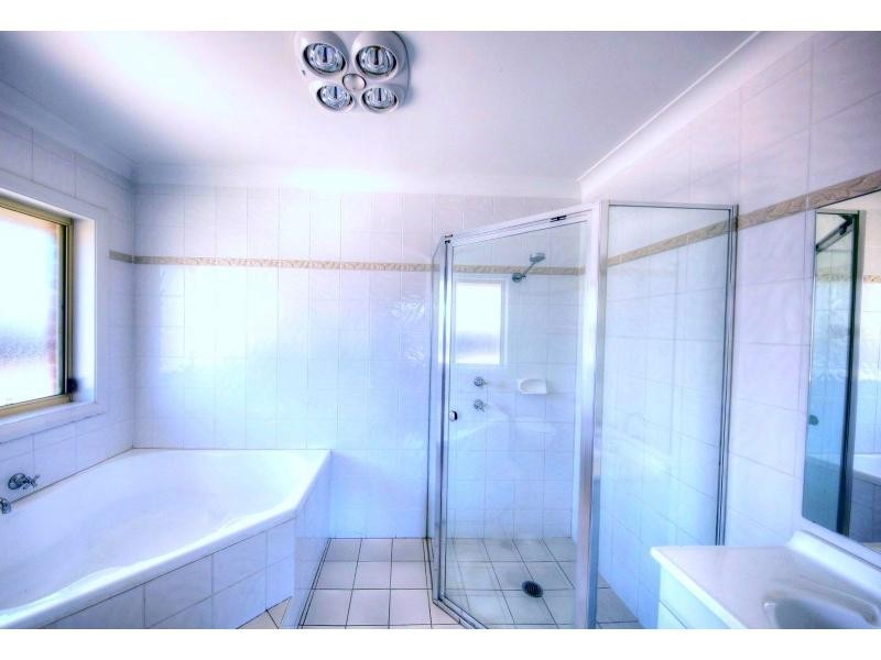 26 Hereford Way, Picton NSW 2571