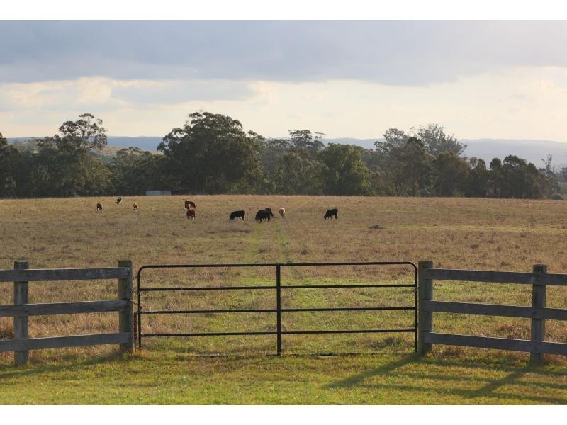 9 Crawford Creek Place, Razorback NSW 2571