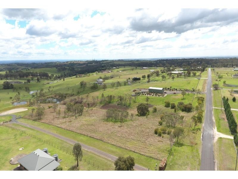 262 Donalds Range Road, Razorback NSW 2571