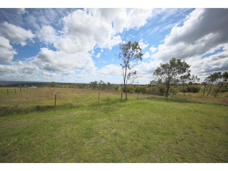 262 Donalds Range Road, Razorback NSW 2571