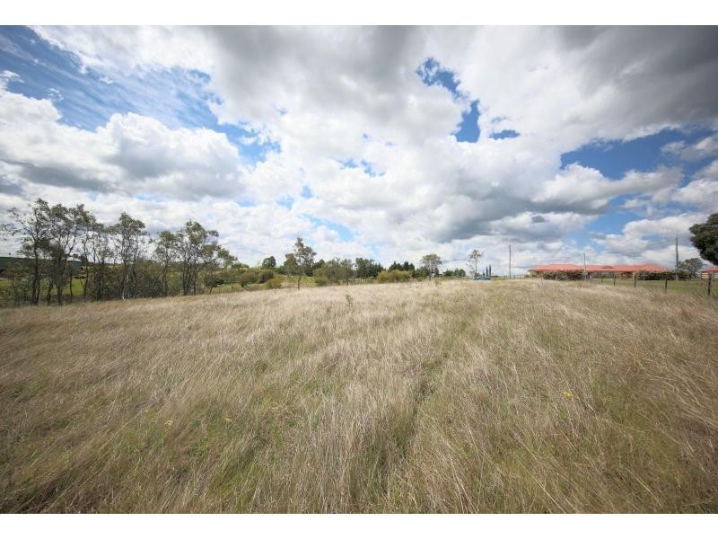 262 Donalds Range Road, Razorback NSW 2571