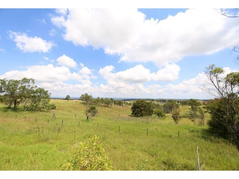 262 Donalds Range Road, Razorback NSW 2571