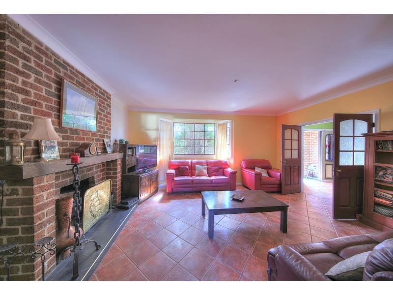 18 Coldenham Road, Picton NSW 2571