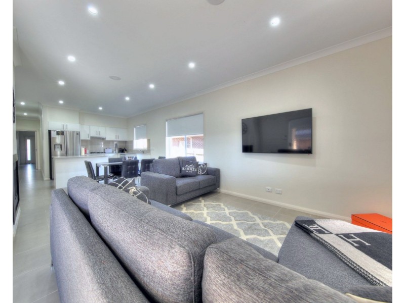 5 Maloney Chase, Wilton NSW 2571