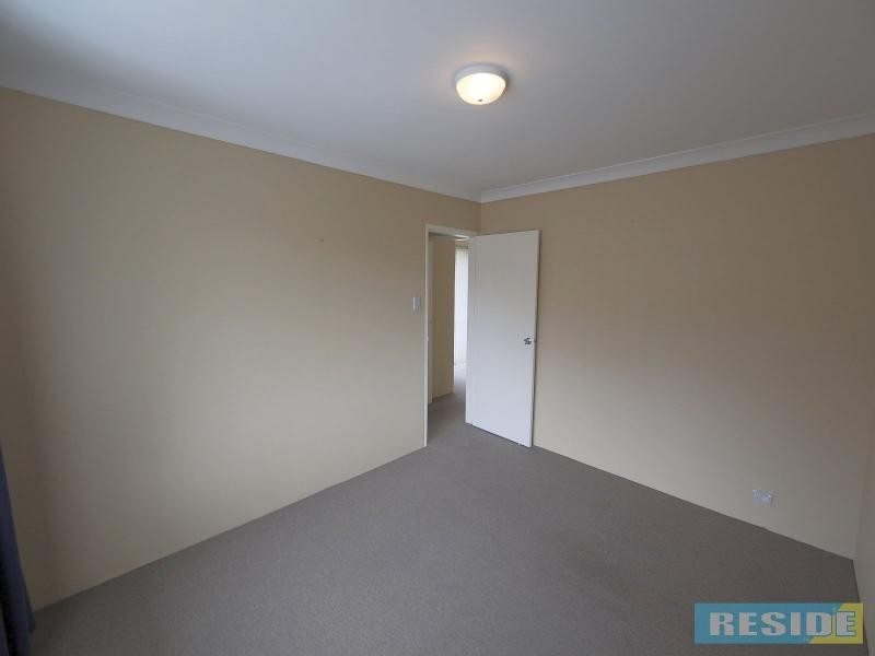 7/77 Menangle Street, Picton NSW 2571