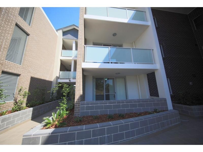 11/41 Santana Road, Campbelltown NSW 2560