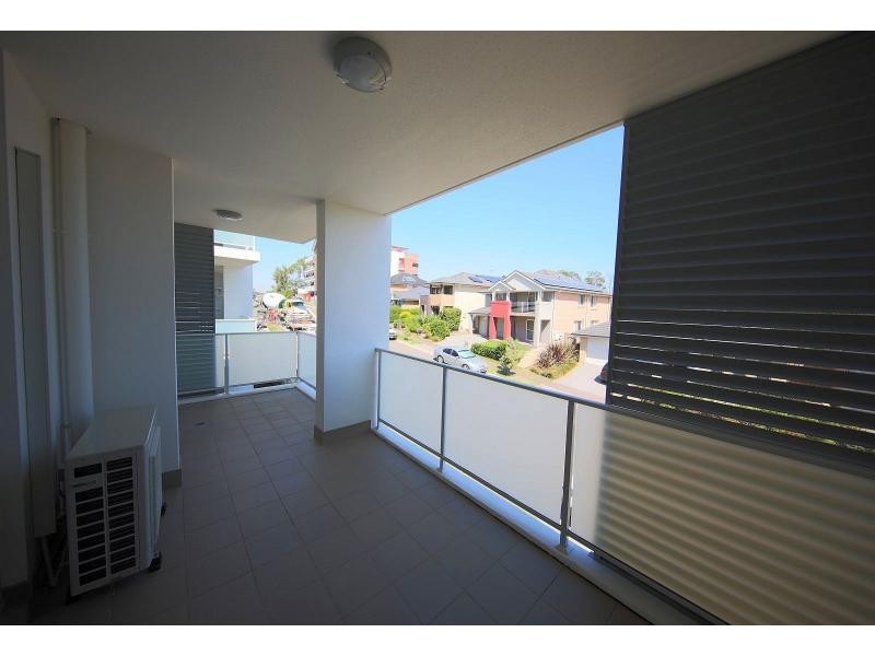 11/41 Santana Road, Campbelltown NSW 2560