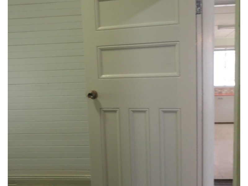 86 Westbourne Avenue, Thirlmere NSW 2572