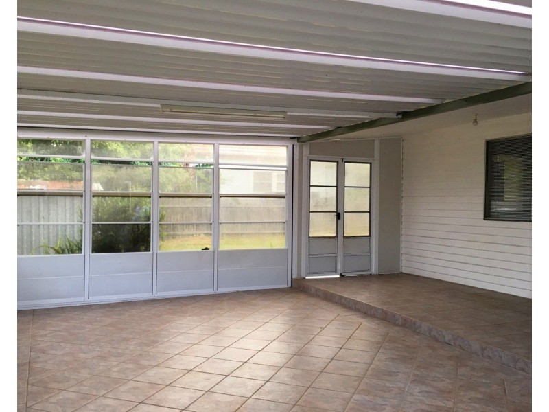 86 Westbourne Avenue, Thirlmere NSW 2572