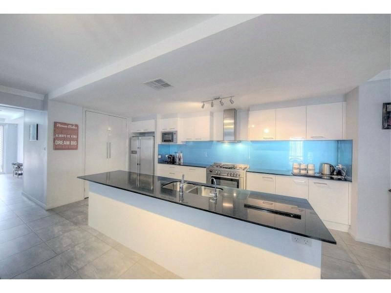 9D Wild Street, Picton NSW 2571