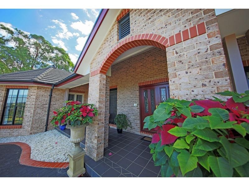 32 The Grange, Picton NSW 2571