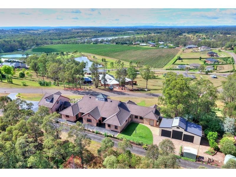 32 The Grange, Picton NSW 2571