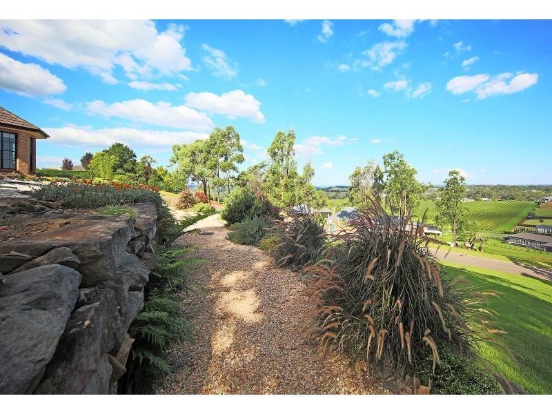 32 The Grange, Picton NSW 2571