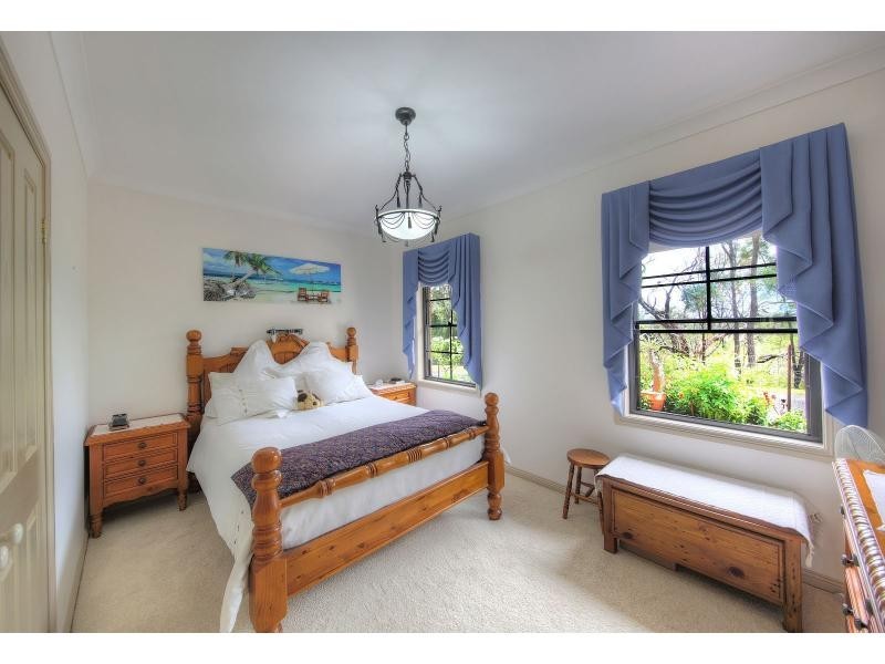 32 The Grange, Picton NSW 2571