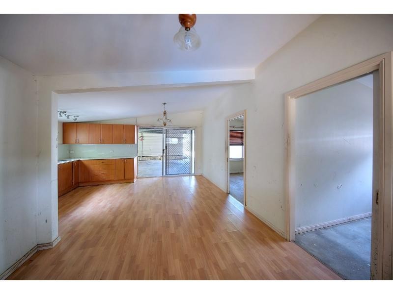 137 Menangle Street, Picton NSW 2571