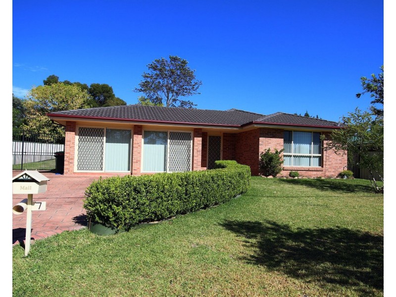 7 Mahonga Street, Tahmoor NSW 2573