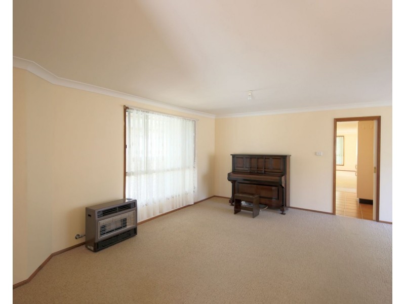 7 Mahonga Street, Tahmoor NSW 2573