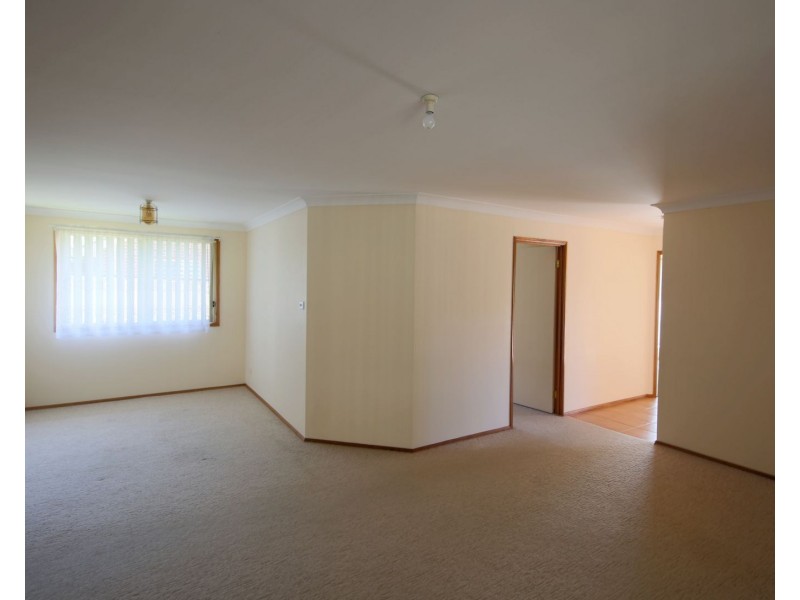 7 Mahonga Street, Tahmoor NSW 2573