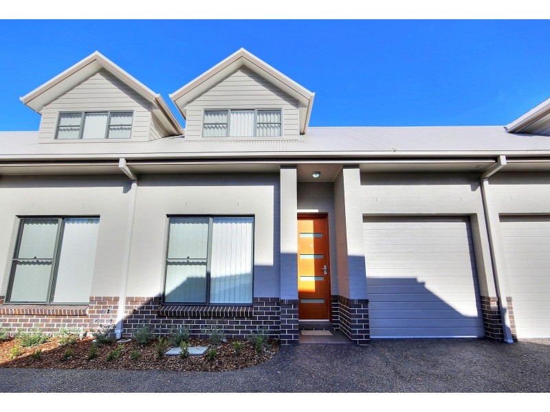 16/111 Menangle Street, Picton NSW 2571