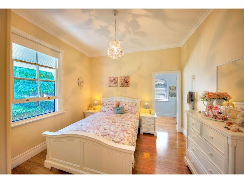 266 Argyle Street, Picton NSW 2571