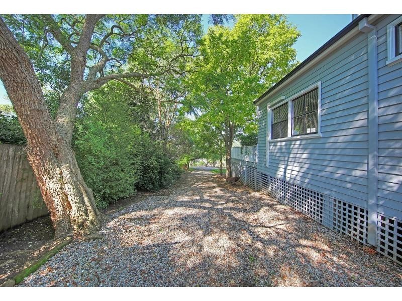 266 Argyle Street, Picton NSW 2571