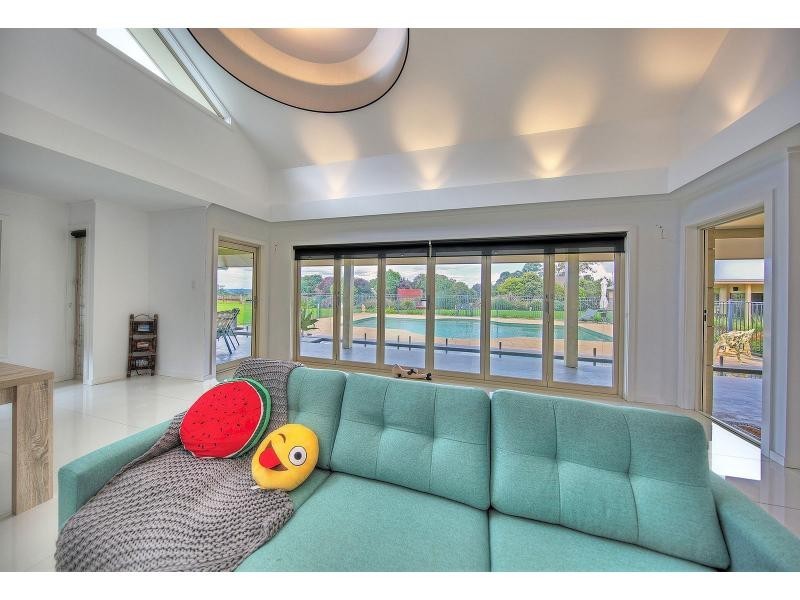 11 The Grange, Picton NSW 2571