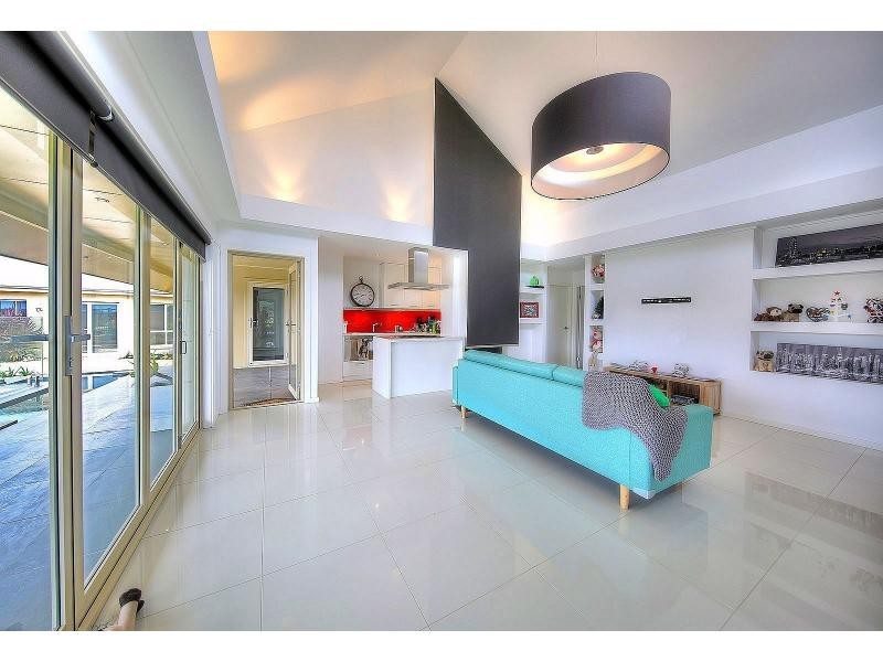 11 The Grange, Picton NSW 2571