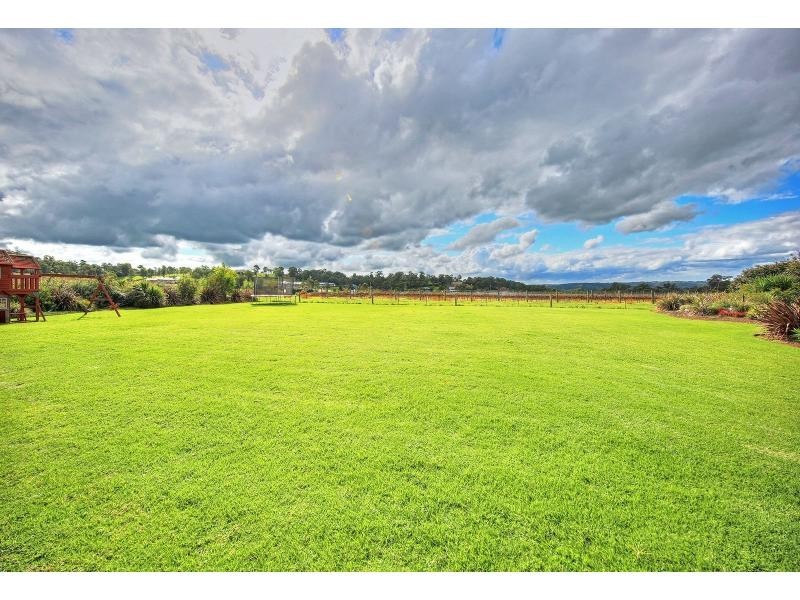 11 The Grange, Picton NSW 2571