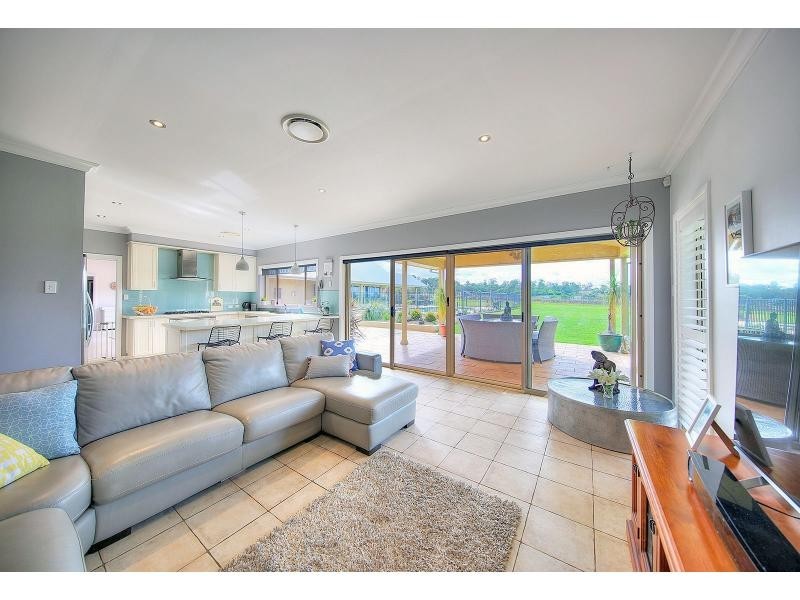 11 The Grange, Picton NSW 2571