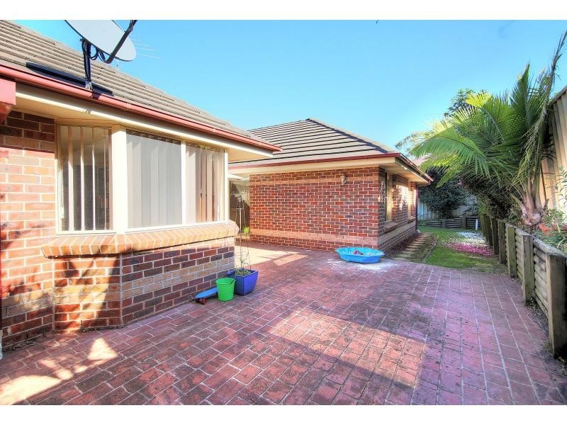 15 Solander Place, Mount Annan NSW 2567