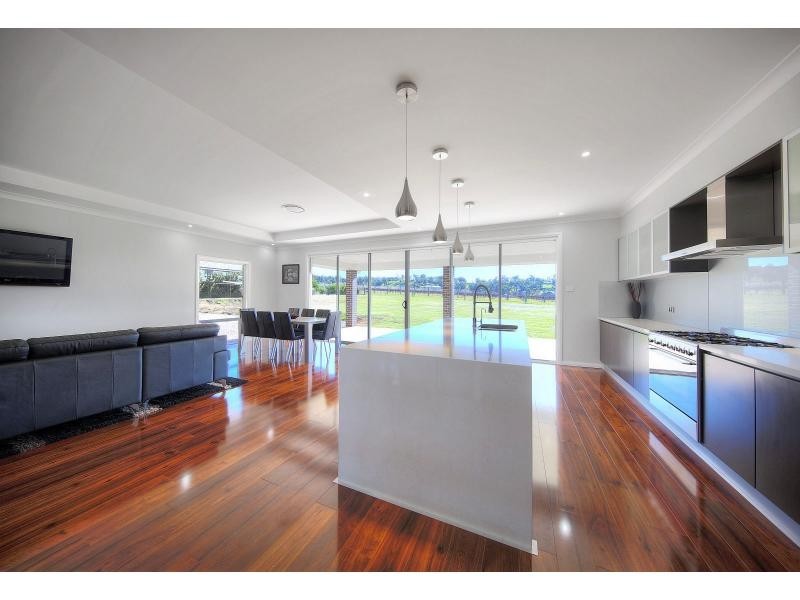 3 The Grange, Picton NSW 2571