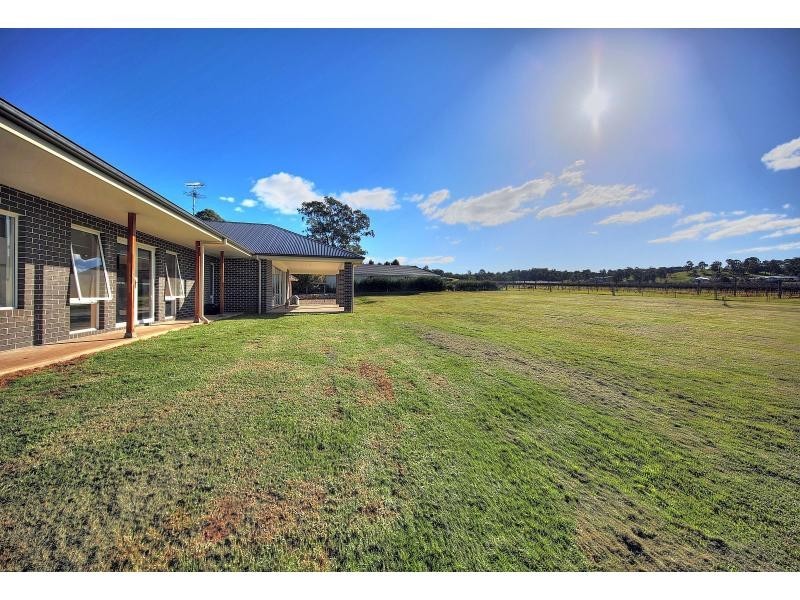 3 The Grange, Picton NSW 2571
