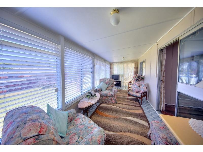 353 Thirlmere Way, Thirlmere NSW 2572