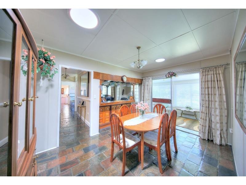 353 Thirlmere Way, Thirlmere NSW 2572