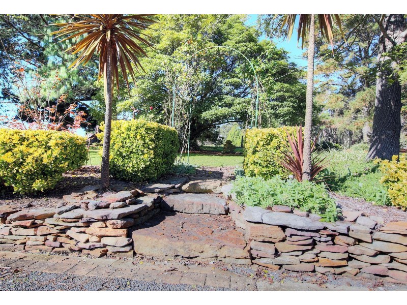 220 Rockbarton Road, Lakesland NSW 2572