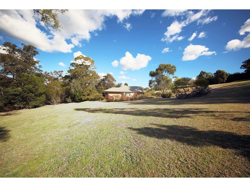 4 The Briars, Picton NSW 2571
