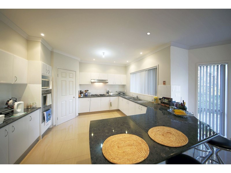 4 The Briars, Picton NSW 2571