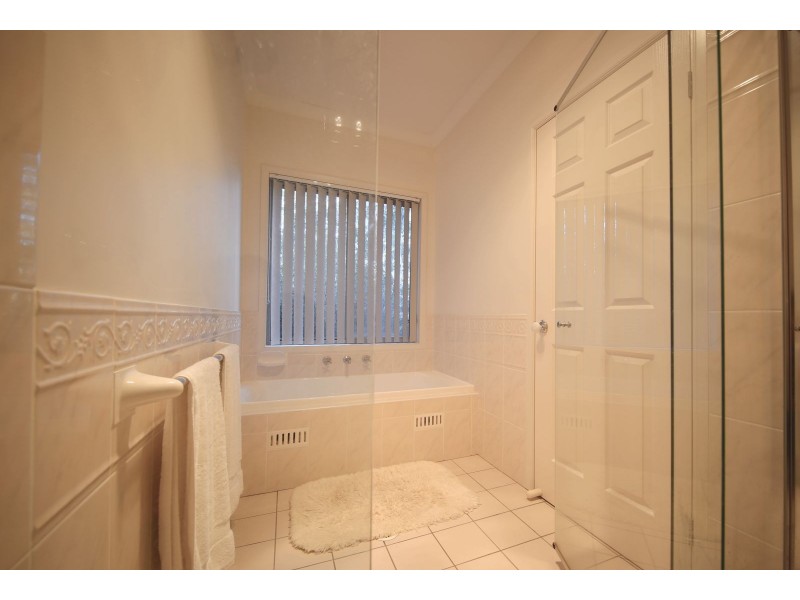 4 The Briars, Picton NSW 2571