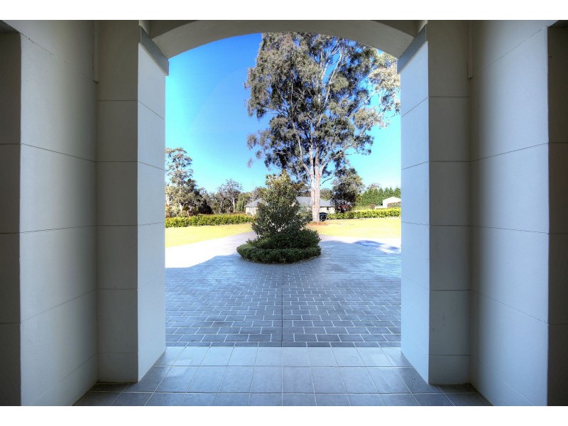 5 The Grange, Picton NSW 2571